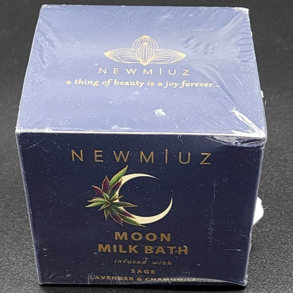 NEW MIUZ Moon Milk Bath New and Sealed.